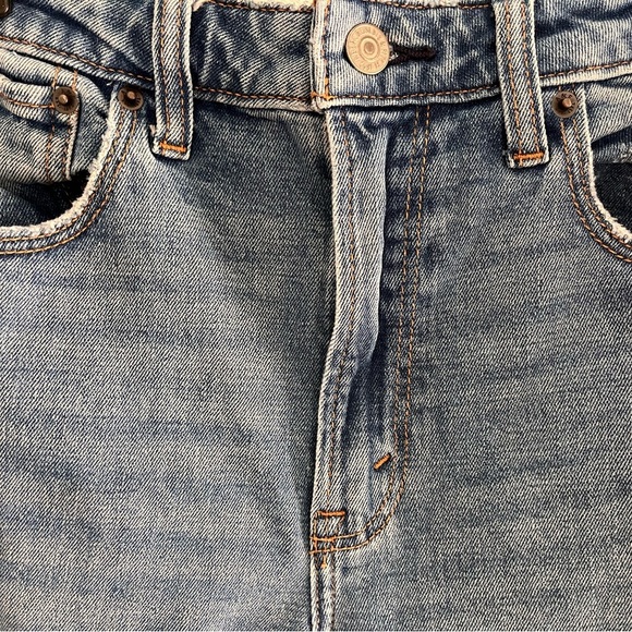A&F ABERCROMBIE & FITCH The Skinny High Rise Curve Love Jeans Size 26/2R - Picture 4 of 7